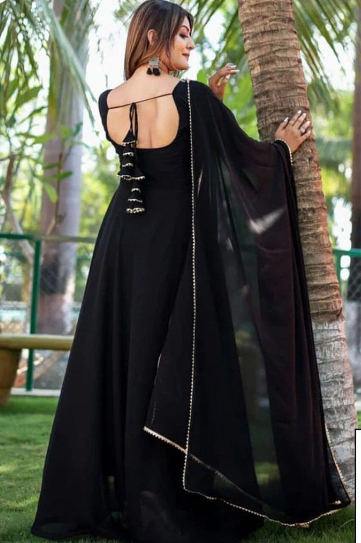 Black Georgette Beautiful Elegant Flared Gown Dupatta
