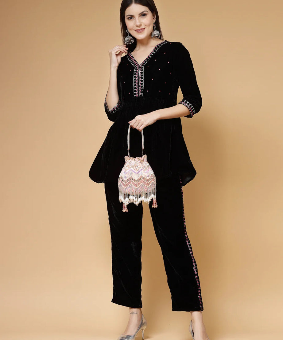 Droop Chevron Embellished Velvet Potli Bag