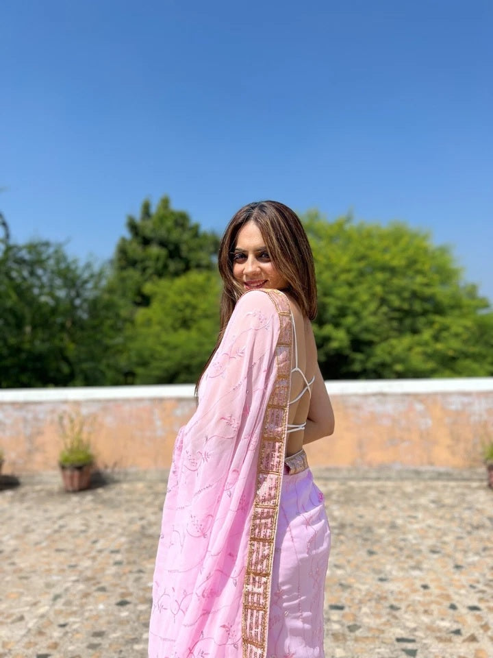 Georgette Beautiful Wedding Party Wear Saree & Blouse 11-JR