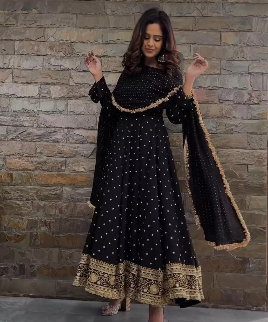 Faux Georgette With Thread Sequence Work Top Pant Dupatta