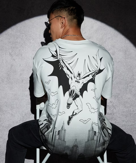 Batman Saviour Oversized T-Shirts
