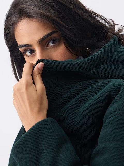 Bottle Green Women Puffer Jackets