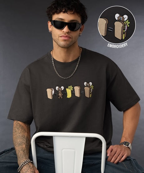 Tom & Jerry Jerry Sandwich Oversized T-Shirts