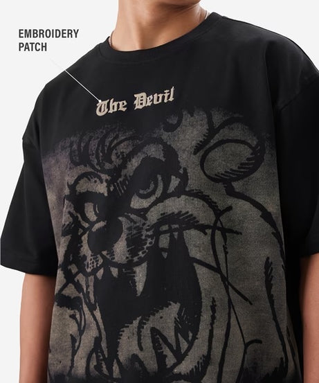 Looney Tunes Taz Outburst Oversized T-Shirts