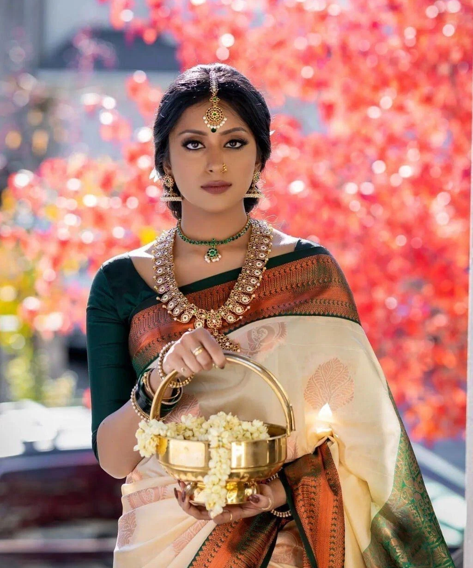 Women's Bollywood Banarasi Soft Silk Zari work Wedding Party Wear Saree & Blouse 11-KT