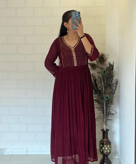 Full Stitched Traditional Wear Blooming Georgette Kurti Long Gown