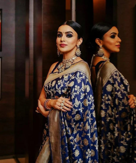 Soft Lichi Silk Saree With Blouse