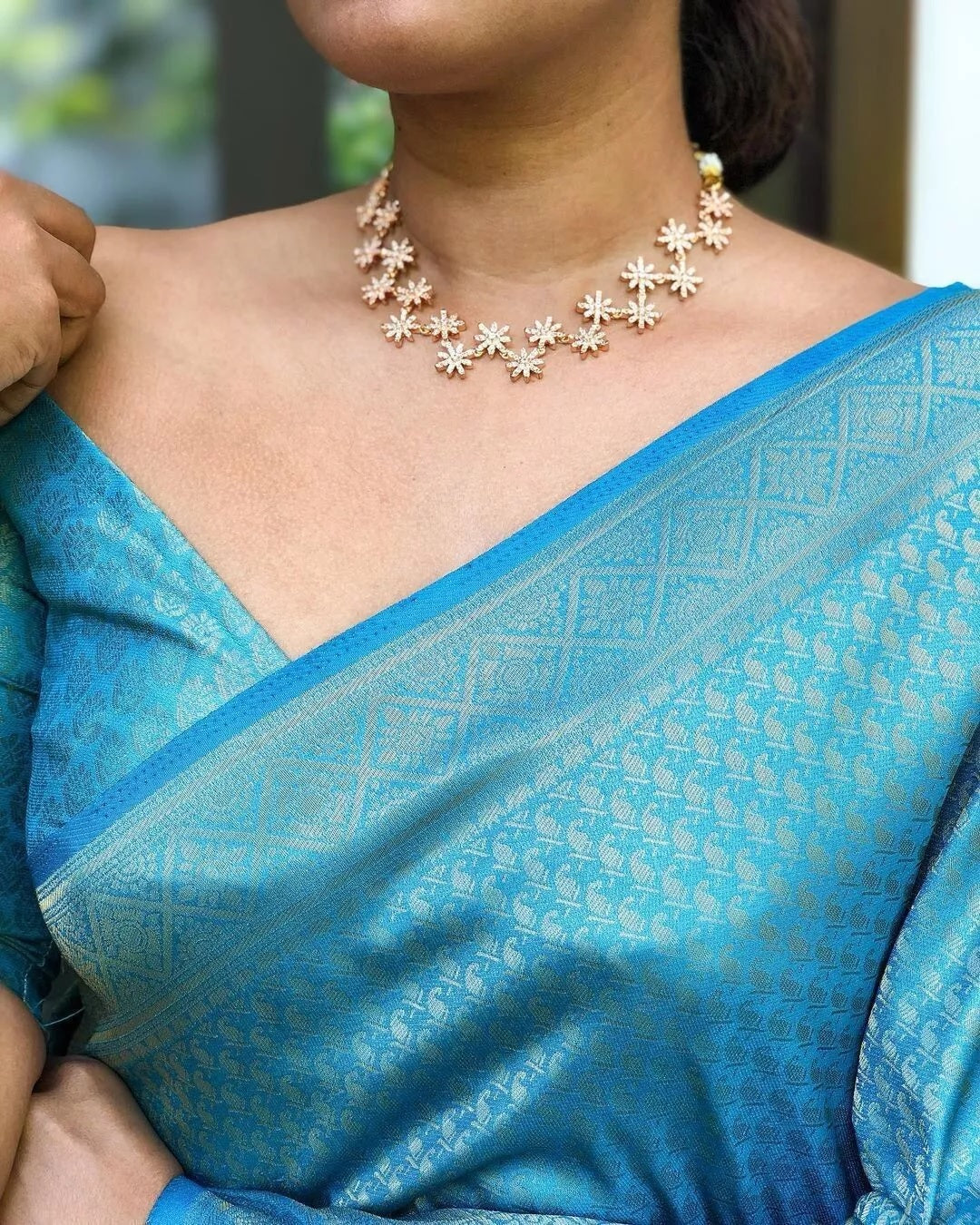 Soft Lichi Silk Cloth Saree With Blouse