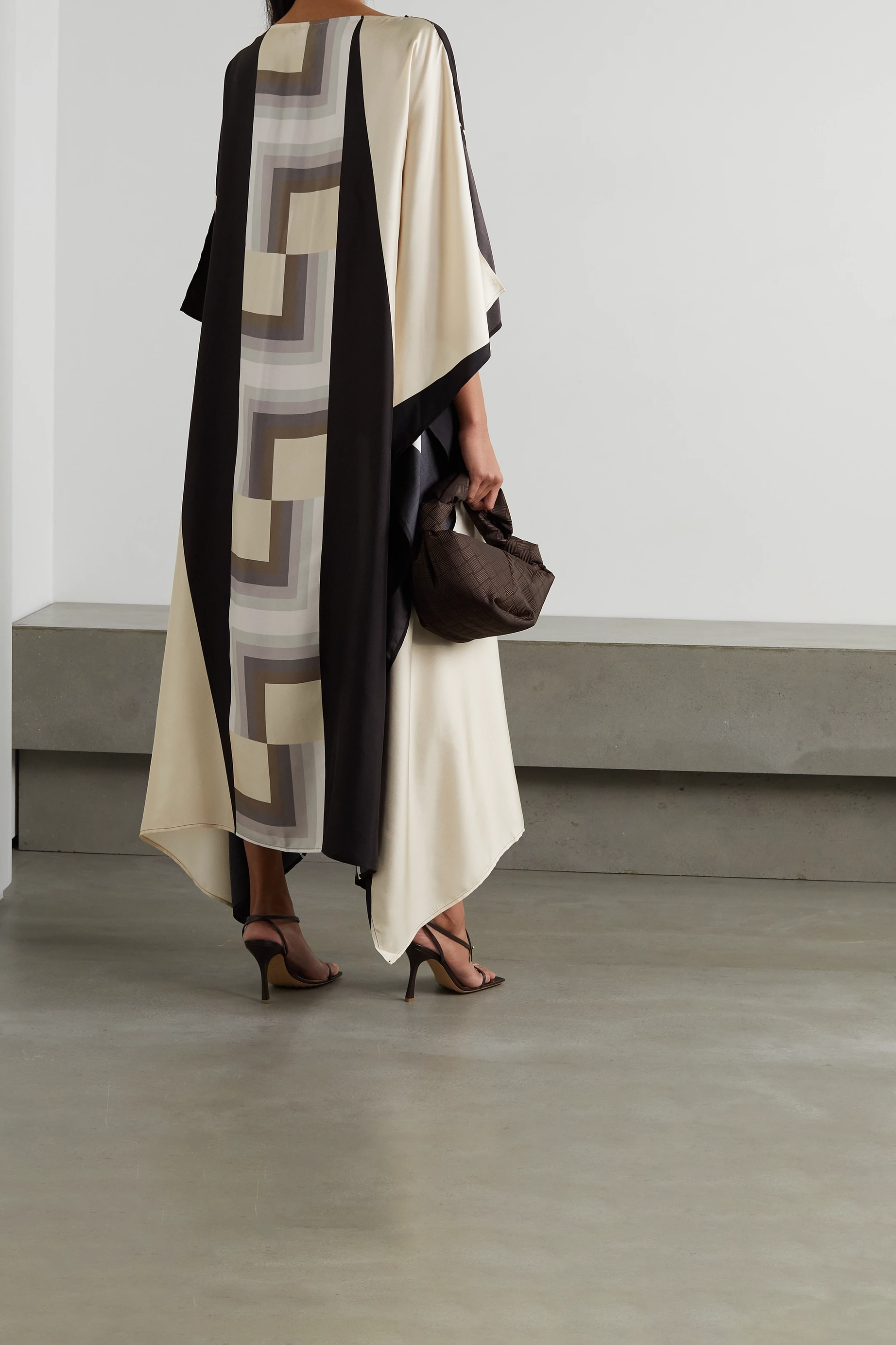 Luxury Soft Satin Kaftan, Comfortable and Stylish Caftan For Women's