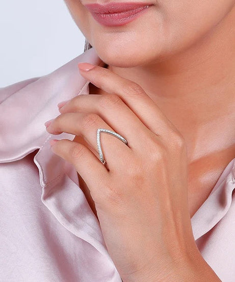 Silver Beautiful Vanki Ring