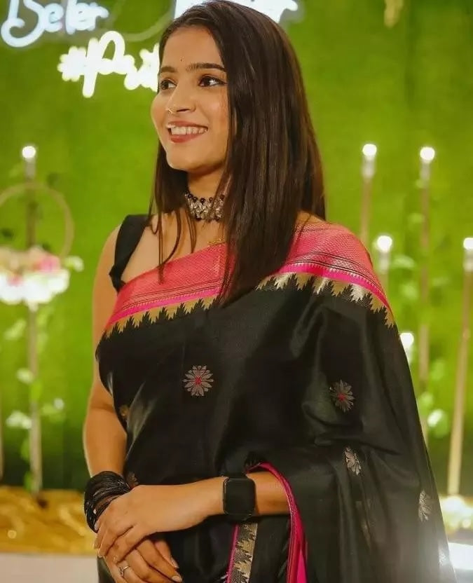 Traditional Look Wedding Wear Banarsi Soft Silk Saree & Blouse