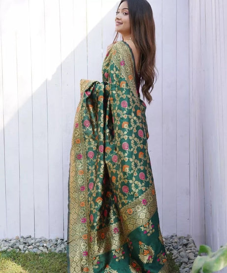 Women's Wedding Wear Banarsi Soft Silk Saree & Blouse