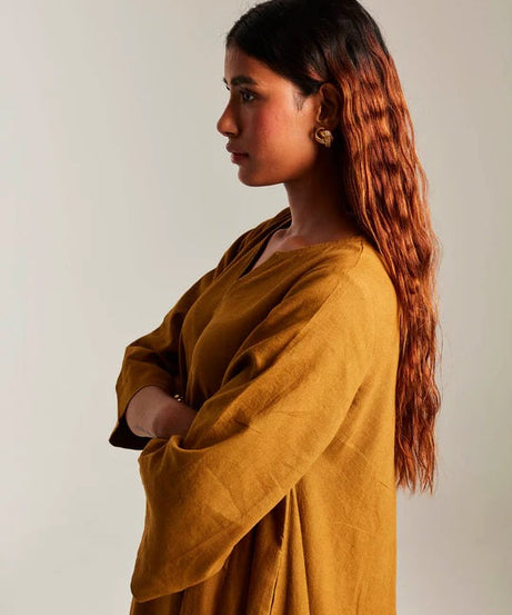 Co-Linen Pheran Kurta Set