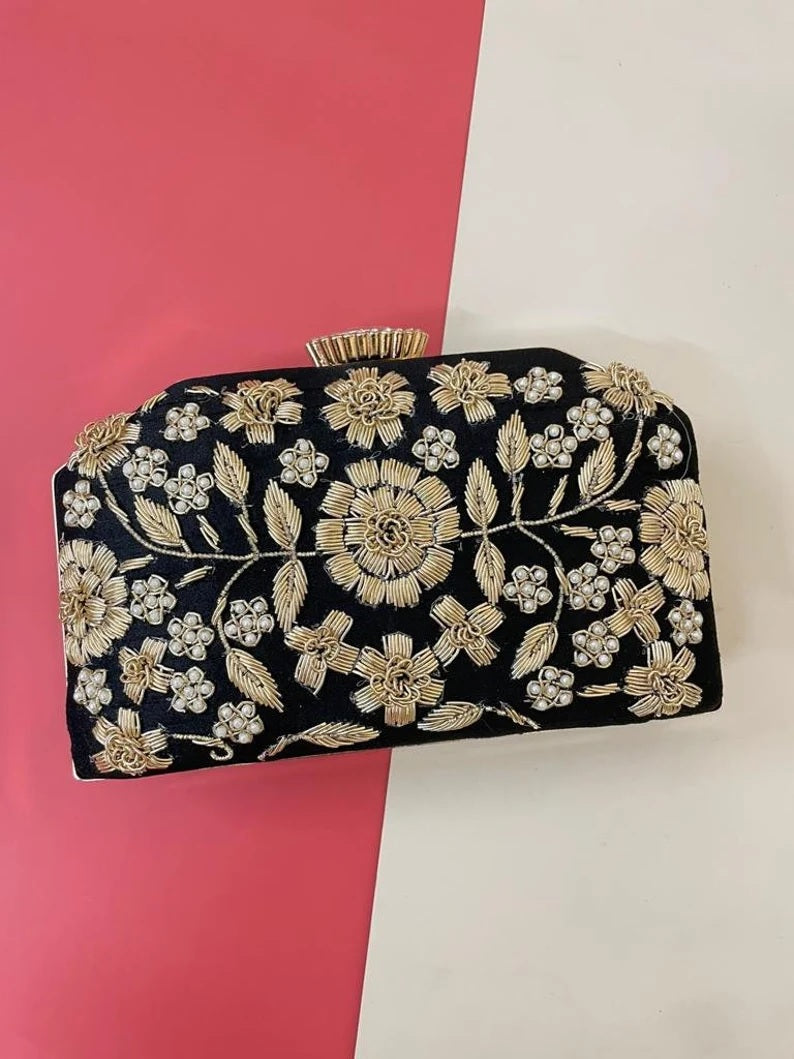 Clutch bag with Shoulder Strap