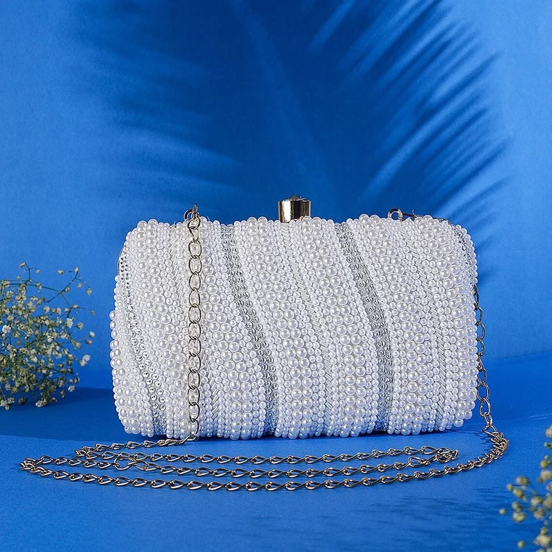 White Pearl Work Beads Clutch
