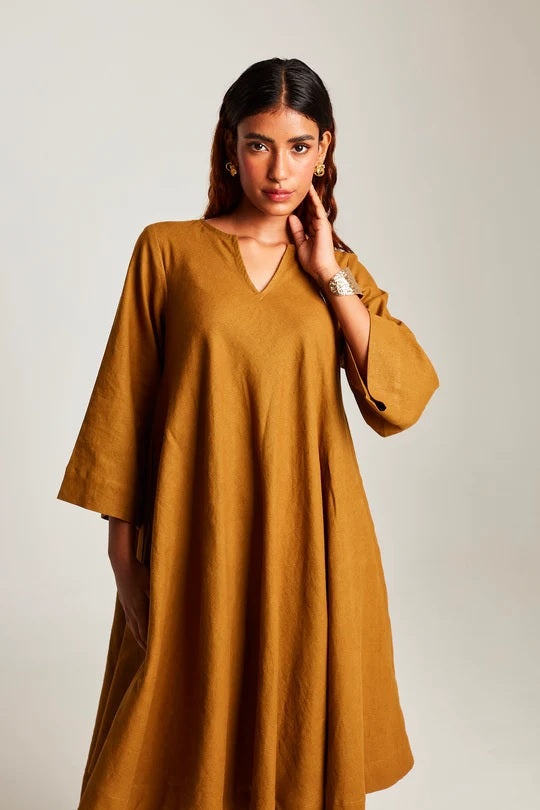 Co-Linen Pheran Kurta Set