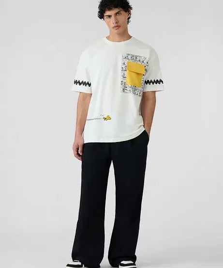Peanuts Keepin It Cool Oversized T-Shirts