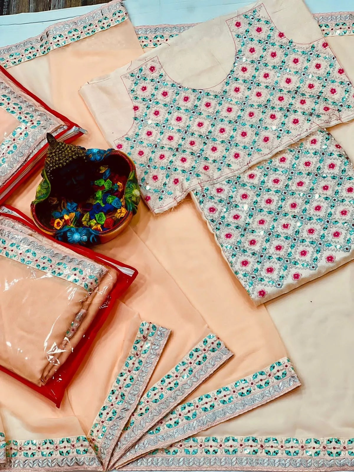 Faux Georgette Classic Traditional Look Saree & Blouse