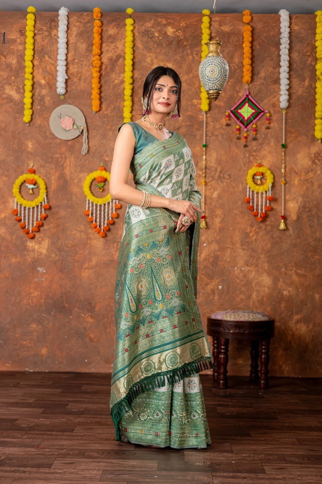 Premium Patola Silk Traditional Saree , Wedding Wear Sari With Blouse