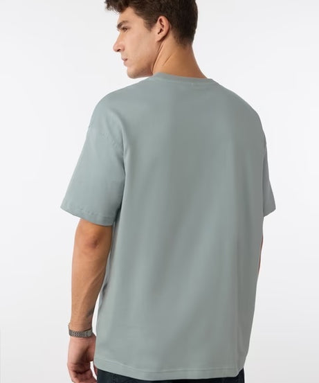 Oversized Hating Fox Oversized T-Shirts