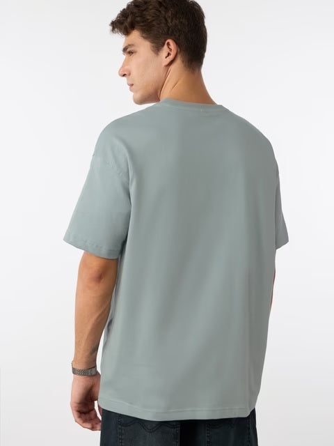 Oversized Hating Fox Oversized T-Shirts