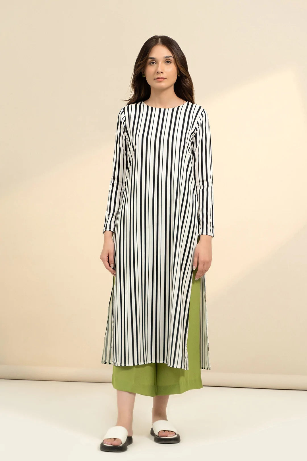 Elegant Korean BSY Kaftan - Lightweight and Comfortable Caftan For Women's