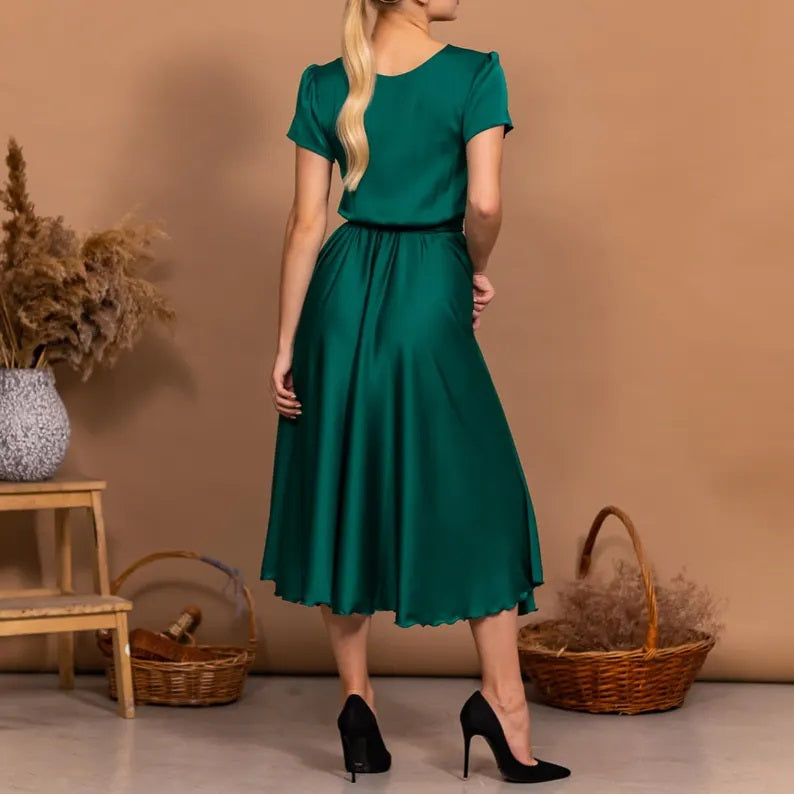 Elegant Emerald Green Satin Convertible Wrap Gown for Women – Multi-Style Formal Dress