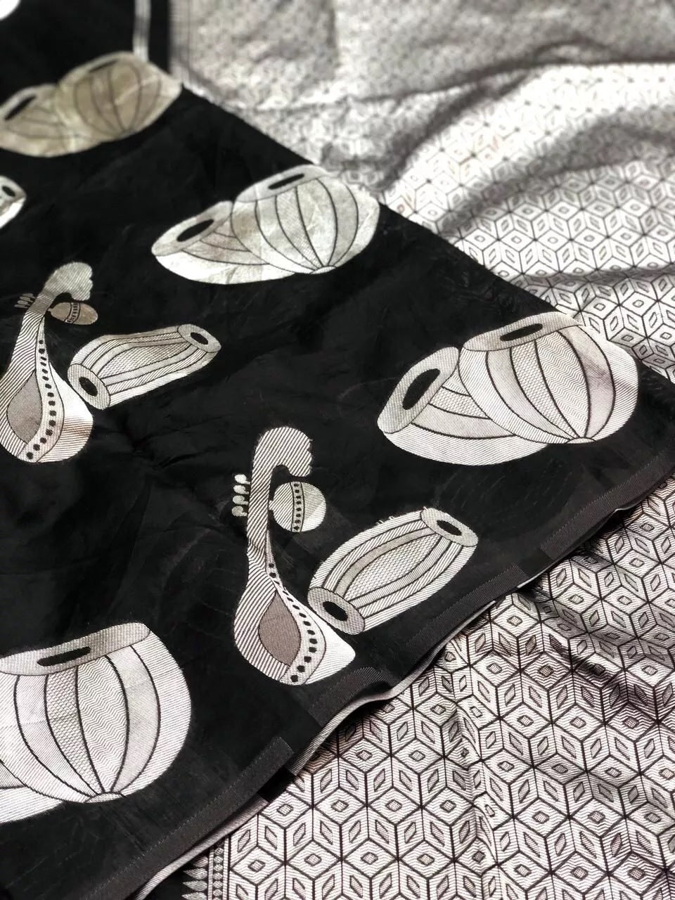 Women's Soft Lichi Silk Wedding Bollywood Sari & Blouse