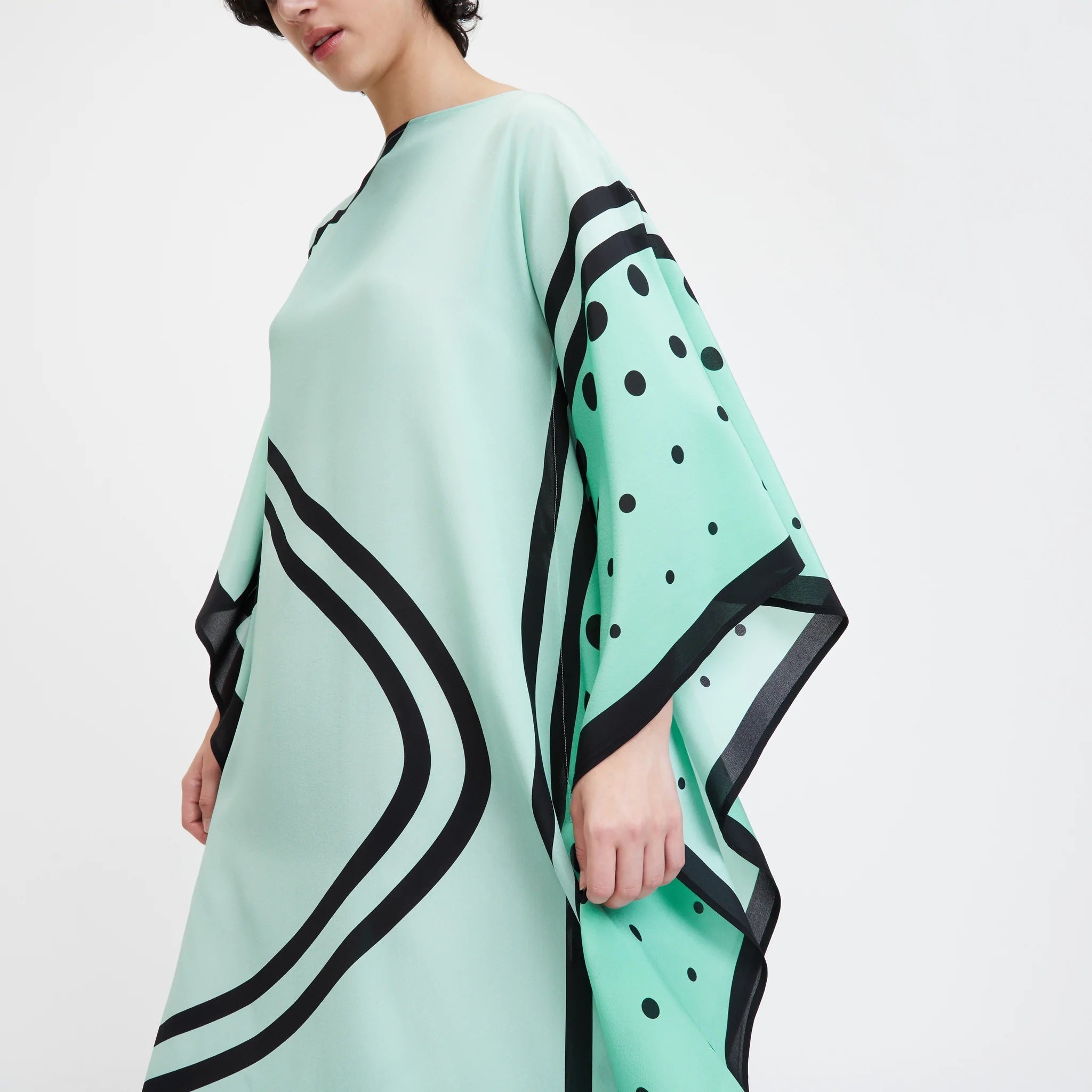 Women's Soft French Moss Kaftan - Comfortable and Chic for Casual Wear