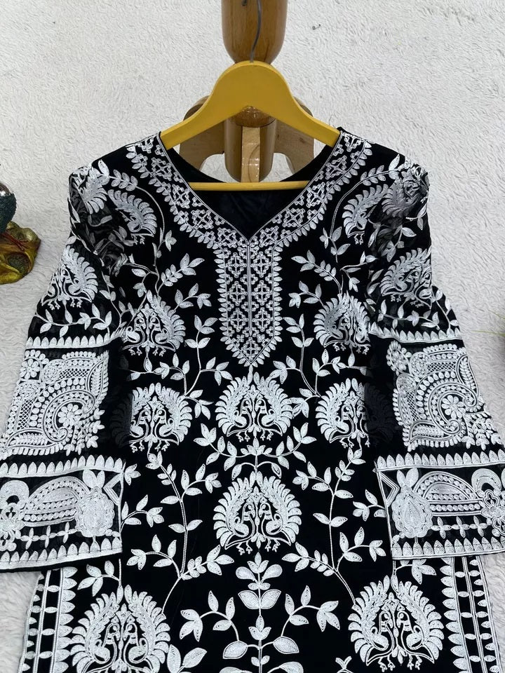 Faux Georgette Beautiful Traditional Kurti & Pant Set