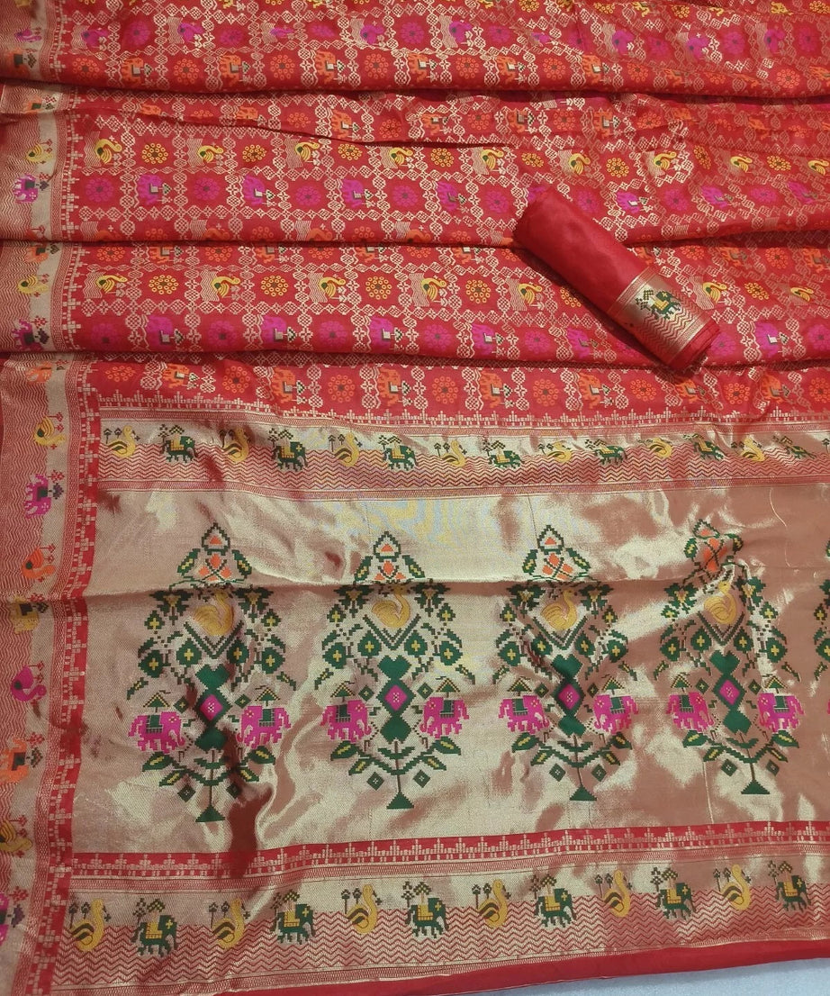 Festive Banarasi Silk Saree with Contrasting Border and Pallu Sari & Blouse