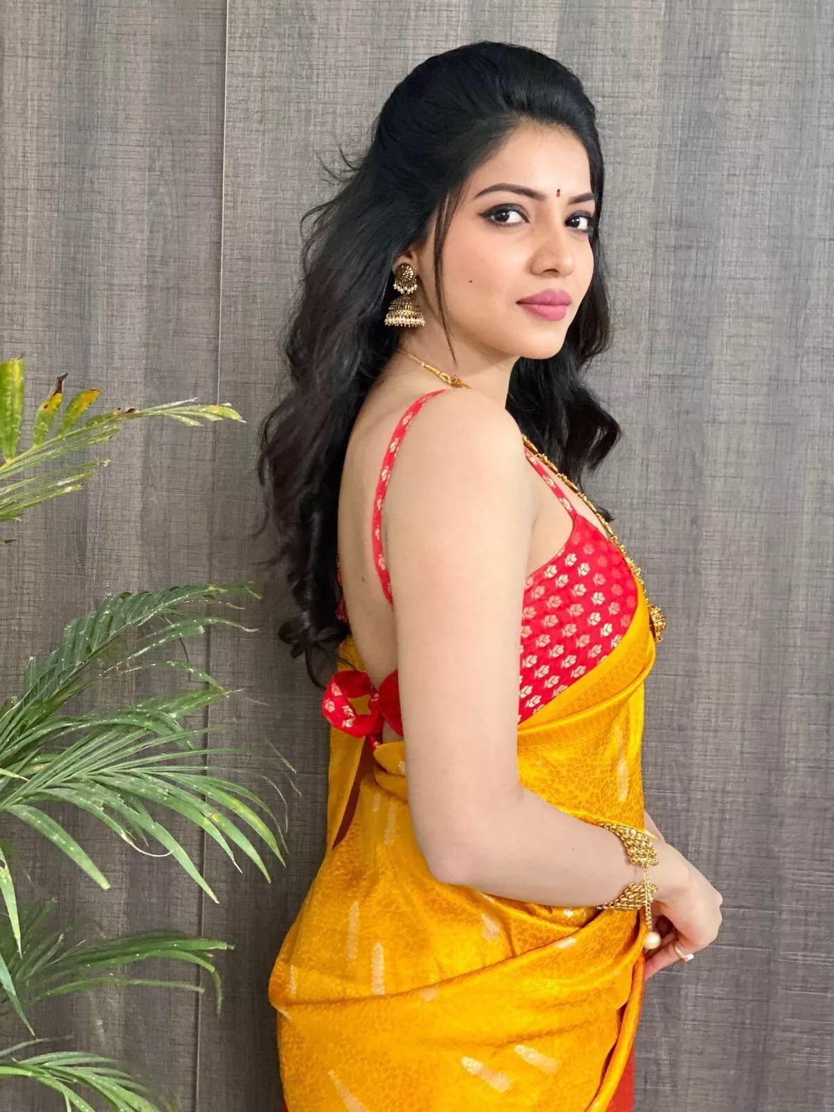 Soft Kubera Pattu Sari With Contrast Tassels,Facny Sari & Blouse