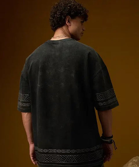 Nomad Compass Super Oversized T-Shirts