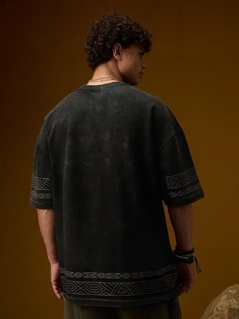 Nomad Compass Super Oversized T-Shirts