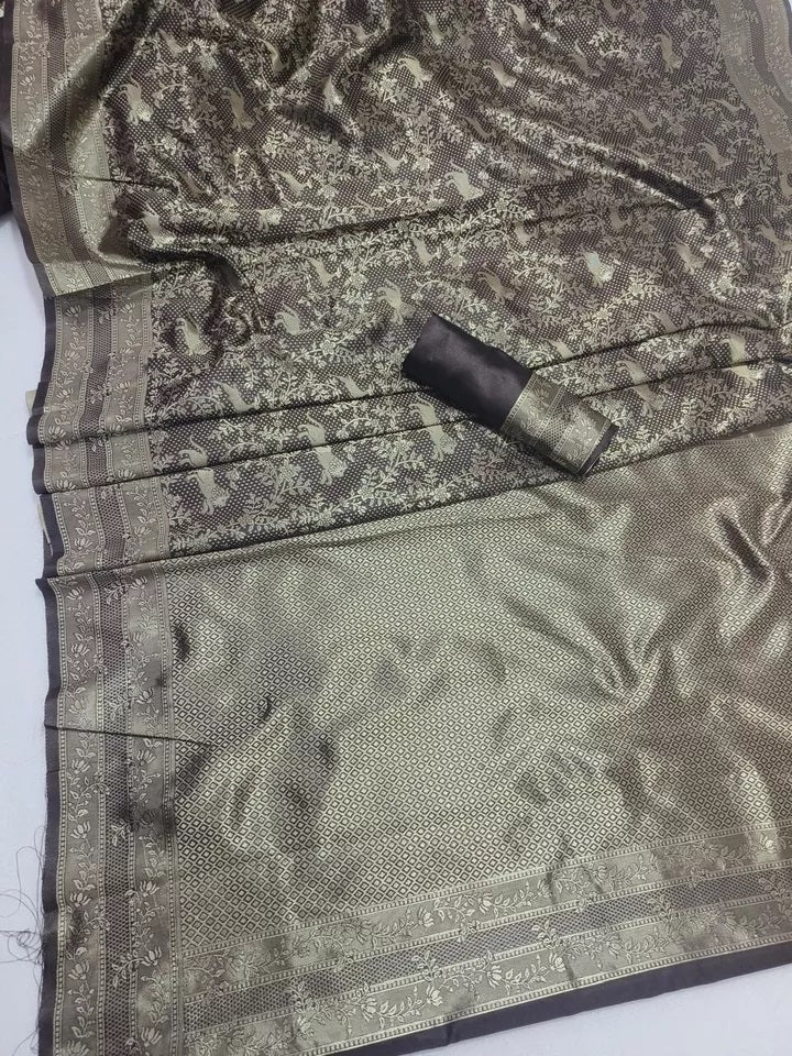 Banarsi Soft Silk Saree With Blouse