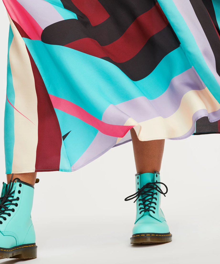 Elegant French Crepe Kaftan, Flowy and Versatile Lounge Wear Caftan for Women's