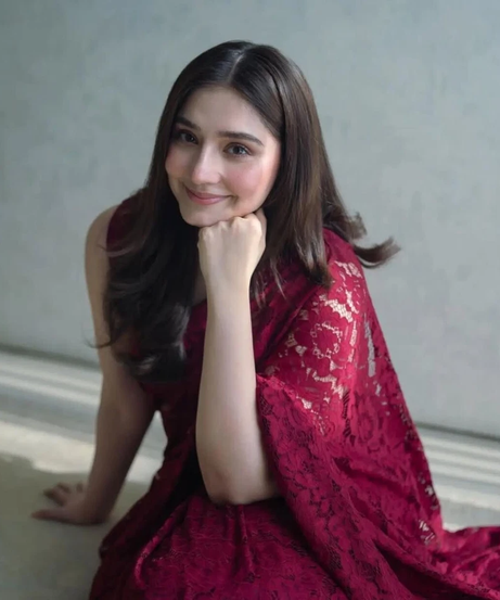 Stylish Classic Soft Net Saree With Blouse 11-GP