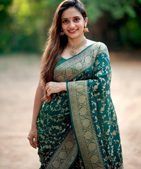 Bollywood Organic Banarasi LichiI Silk Wedding Wear Designer Saree With Blouse 11-SS