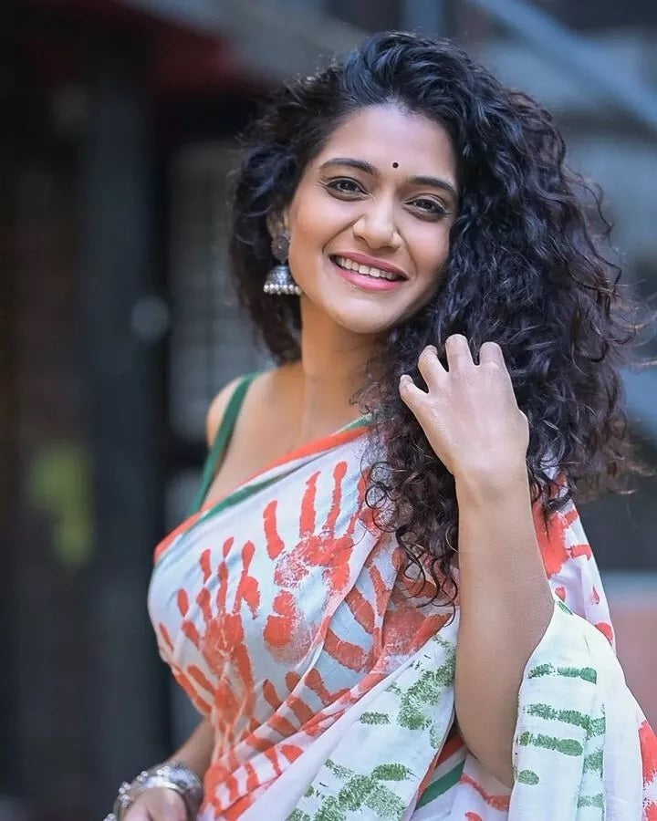 Faux Georgette With Beautiful Digital Printed Saree With Blouse