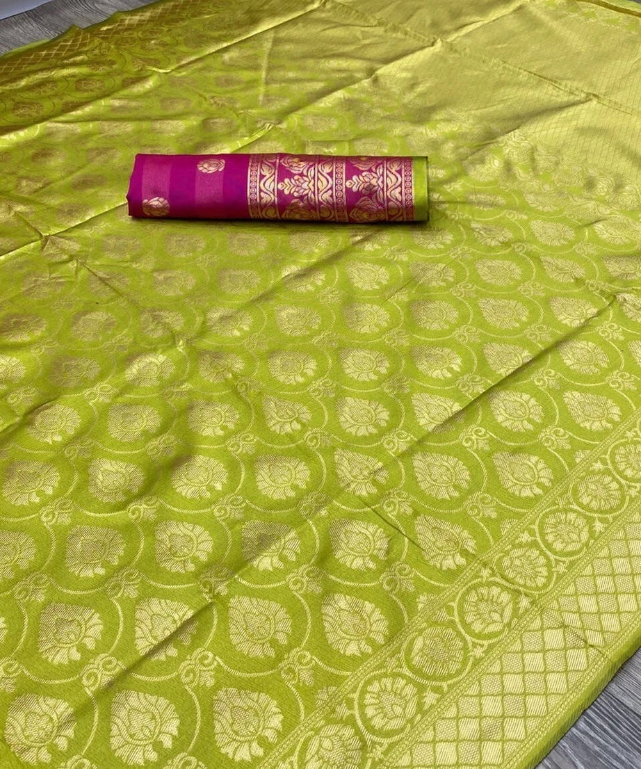 Traditional Wear, Designer Banarasi Silk Saree With BLouse