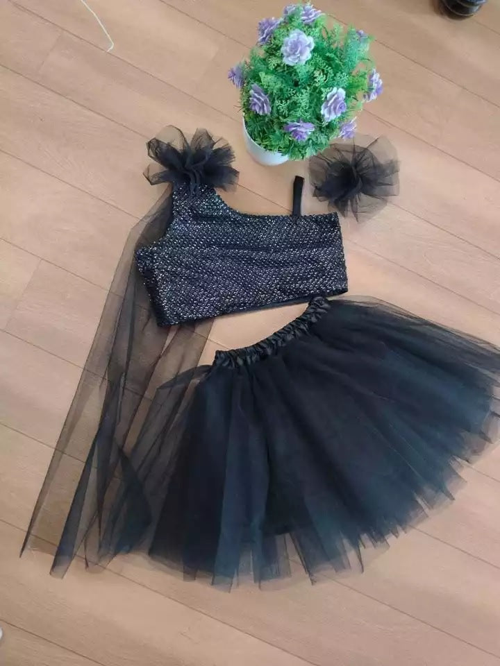 MOST PICKED NET FULL FLAIRED KID’S TOP WITH SKIRT BLACK