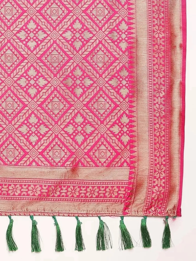 Heavy Banarasi Weaving Patola Silk Saree With Blouse