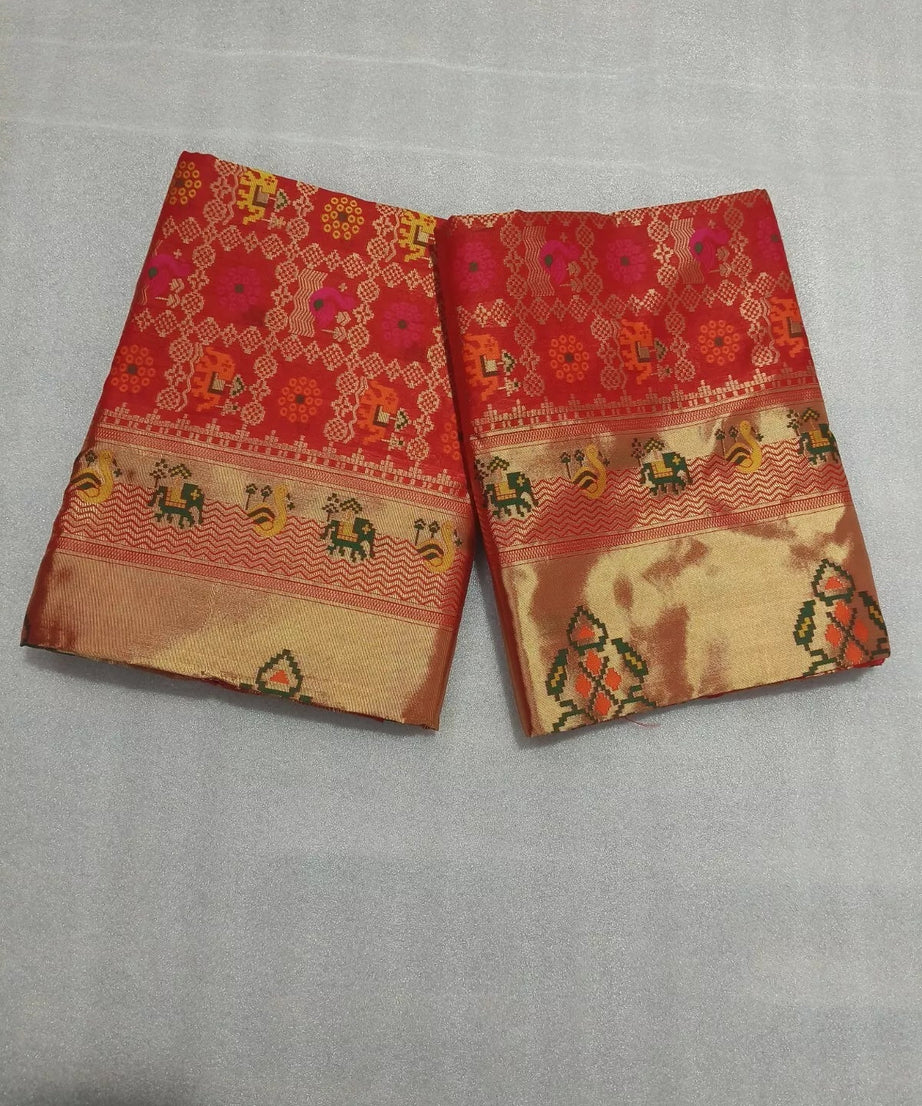 Festive Banarasi Silk Saree with Contrasting Border and Pallu Sari & Blouse