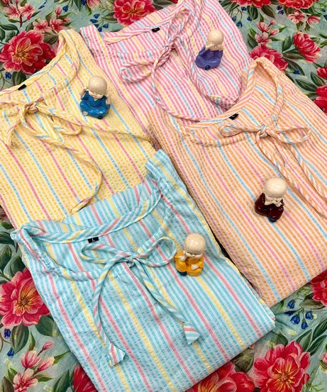 Presenting Couple Men's Shirt & Female Tunic Combo Set