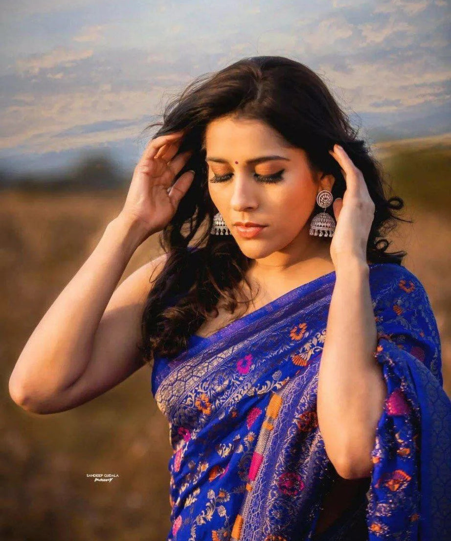 Women's Wedding Wear Banarsi Soft Silk Saree & Blouse