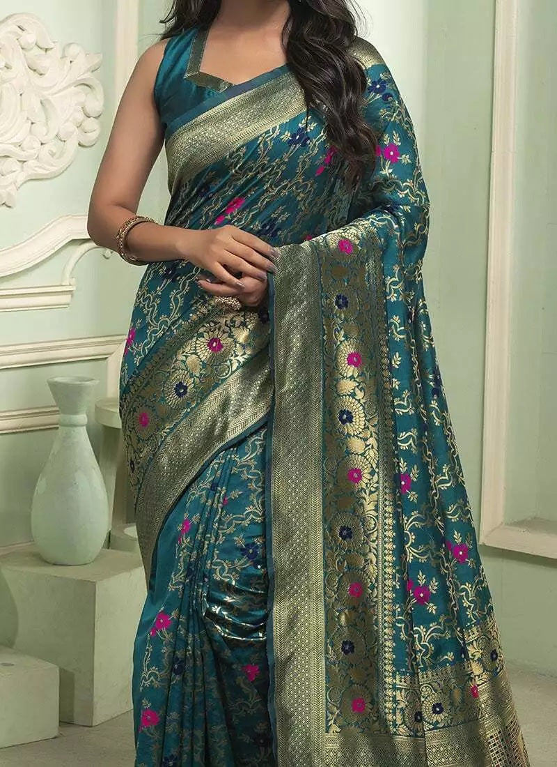 Classic Banarasi Soft Silk Wedding Sari & Blouse