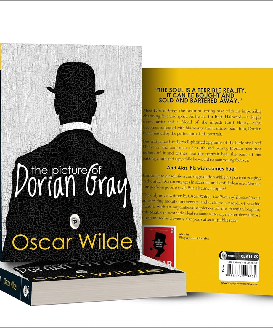 The Picture Of Dorian Gray (Paperback)- Oscar Wilde