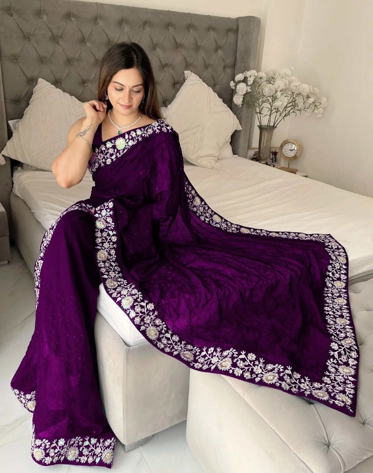 Women's , Beautiful Georgette Festival Wedding Wear Sari & Blouse