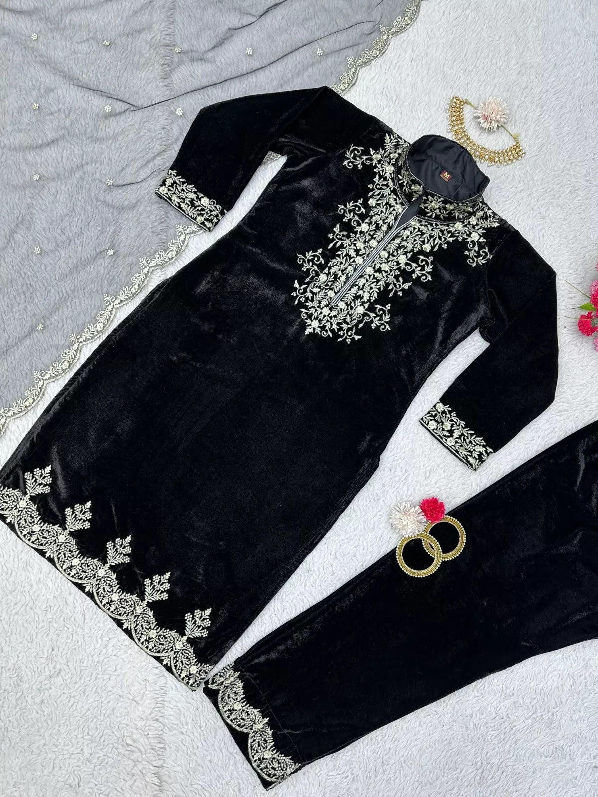Velvet Fabric Sequence Work Top & Pant Dupatta
