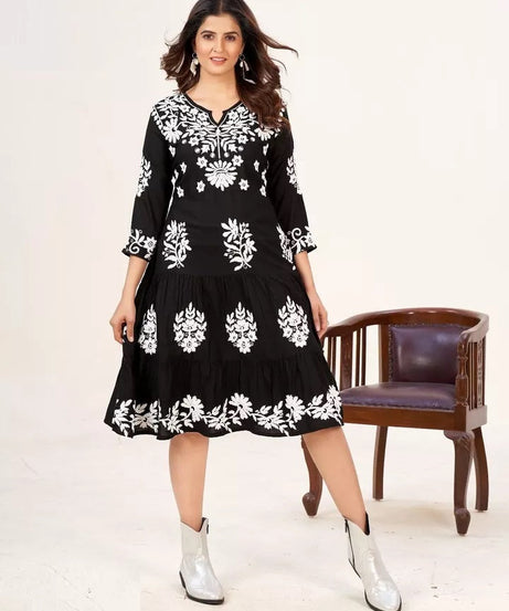 Heavy Rayon With Lakhnavi Work Beautifull Kurti